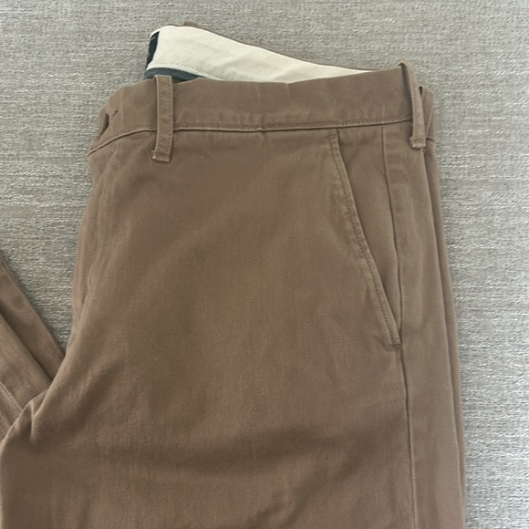J. Crew stretch Dark khakis pants Size 33/34 - Picture 6 of 9